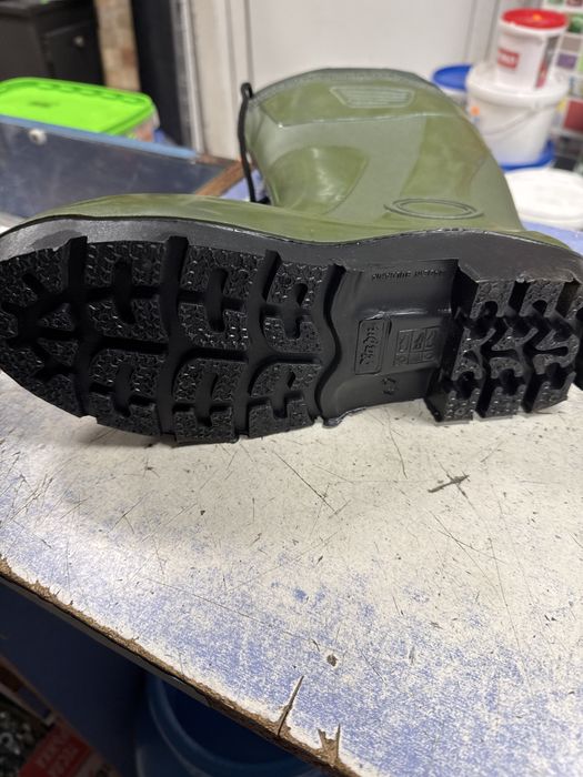 Гумени ботуши ватирани