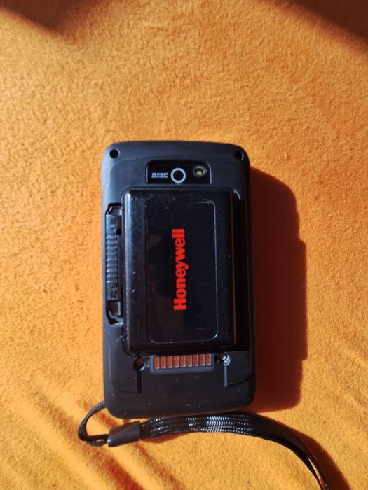 Мобилен терминал Honeywell Dolphin 75e