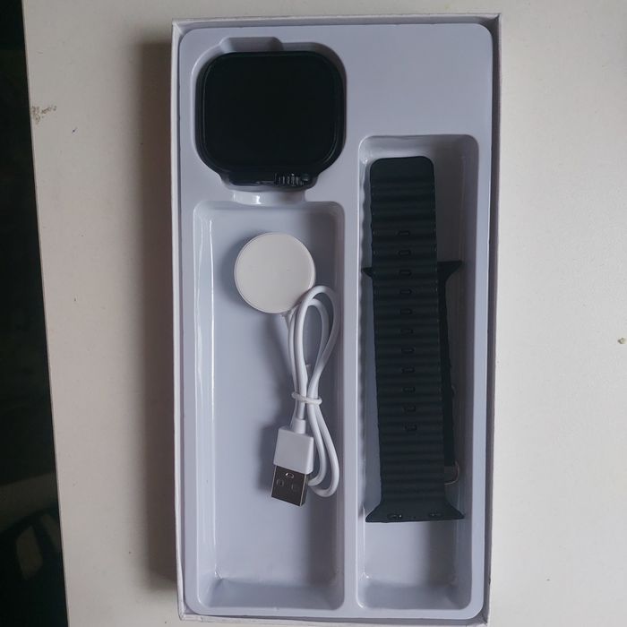 Часы со сменным ремешком