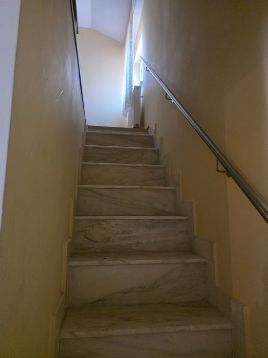 Casă de locuit situată in com. Bălilești jud. Argeș