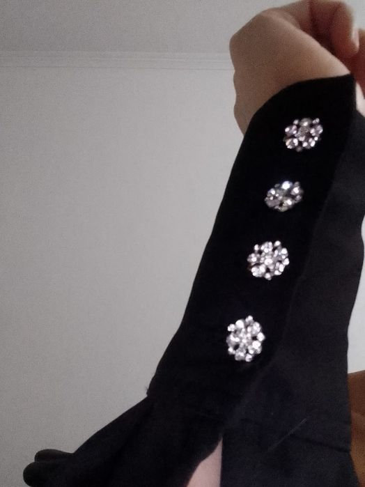 Продам платье женское