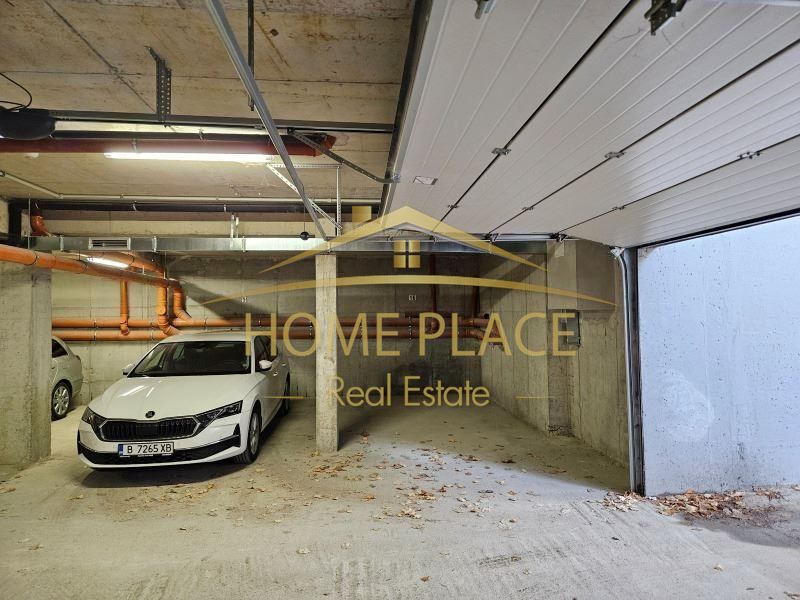 Продава се Гараж / Паркомясто в Варна, Младост 1 - 13 кв.м за 1040 €/кв.м - Снимка #1