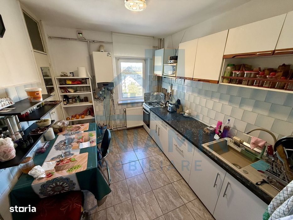 4 camere decomandat 99mp centrala mobilat Craiovita Promenada