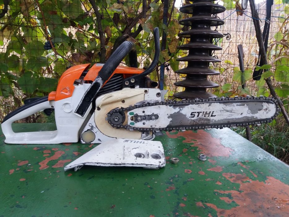 Drujbă Stihl 028 AV Super Electronic Orsova • OLX.ro