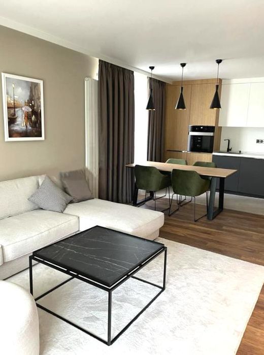 Дава се под наем Тристаен апартамент в София, Драгалевци - 105 кв.м за 1800 € - Снимка #1