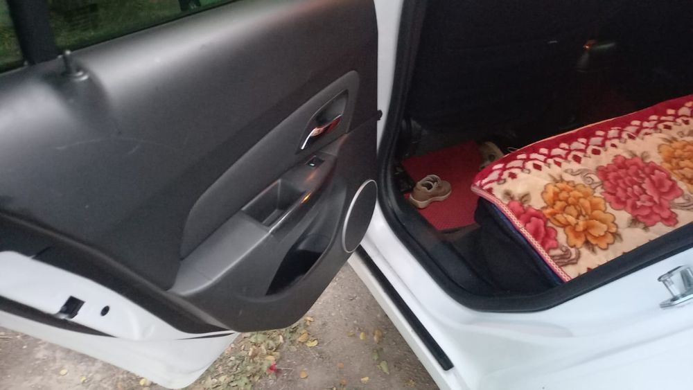 Продам авто Шевроле Круз