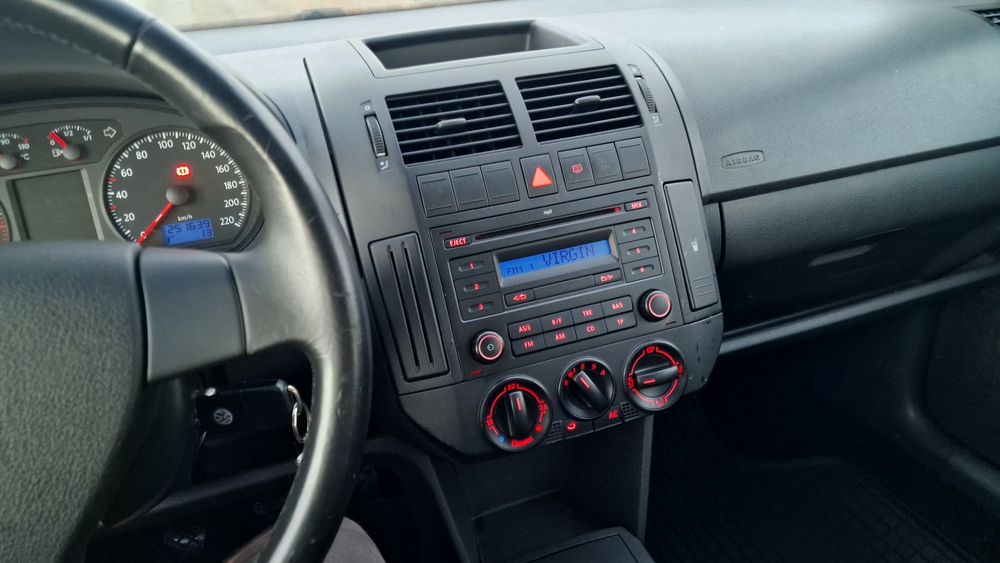 Volkswagen Polo 2007 benzină, 1.617 € — imagine 5