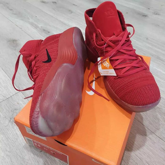 Волейбольные кроссовки