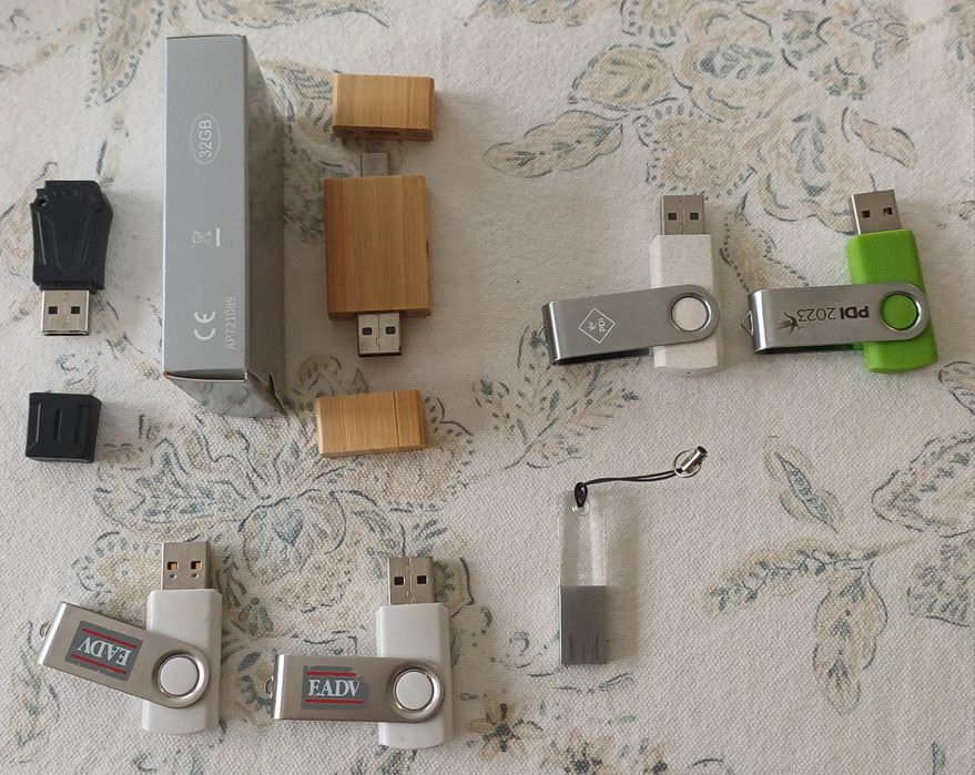 Lot memorie usb stick Verbatim Toughmax 64gb Sandisk Kingston Kingmax 32gb 16gb 8gb 4gb
