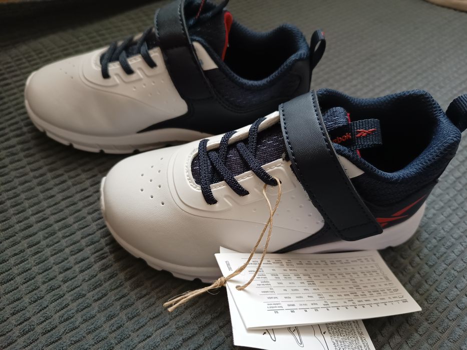 Детски маратонки REEBOK