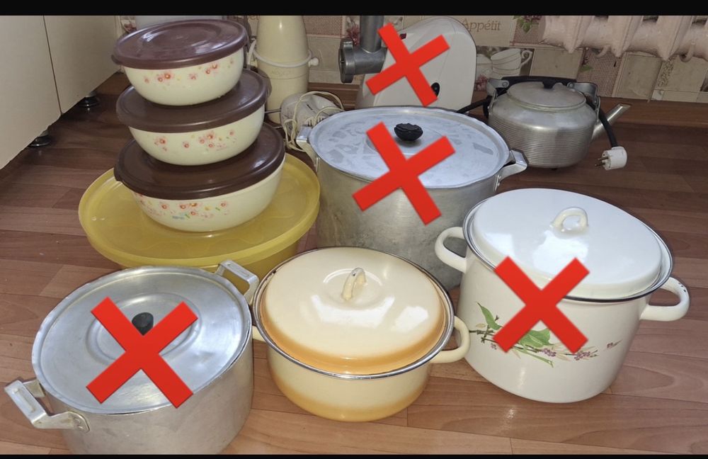 Продам посуду ,кастрюли,бокалы