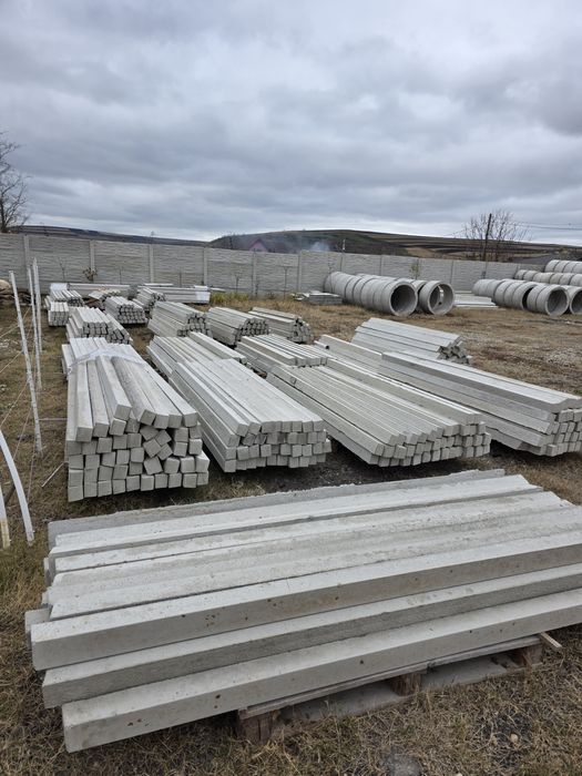 Stalpi de beton spalieri vibrați