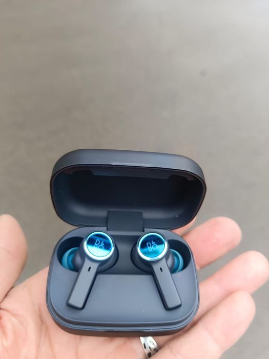 Bang & Olufsen Beoplay EX