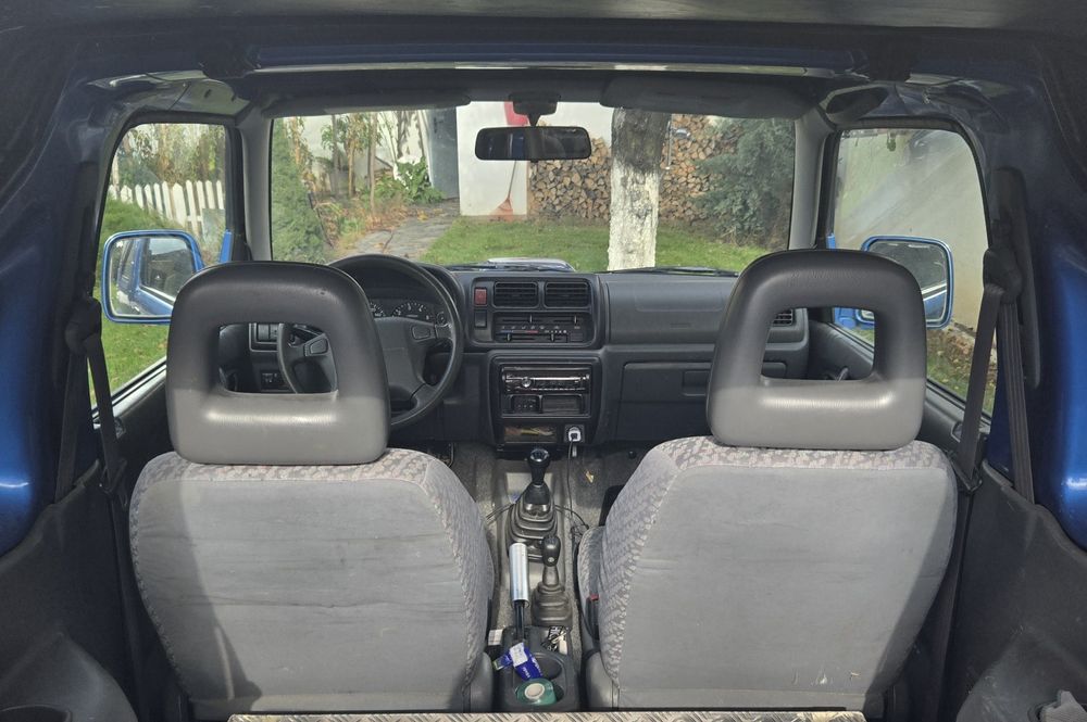 Vând Suzuki Jimny diesel cabrio