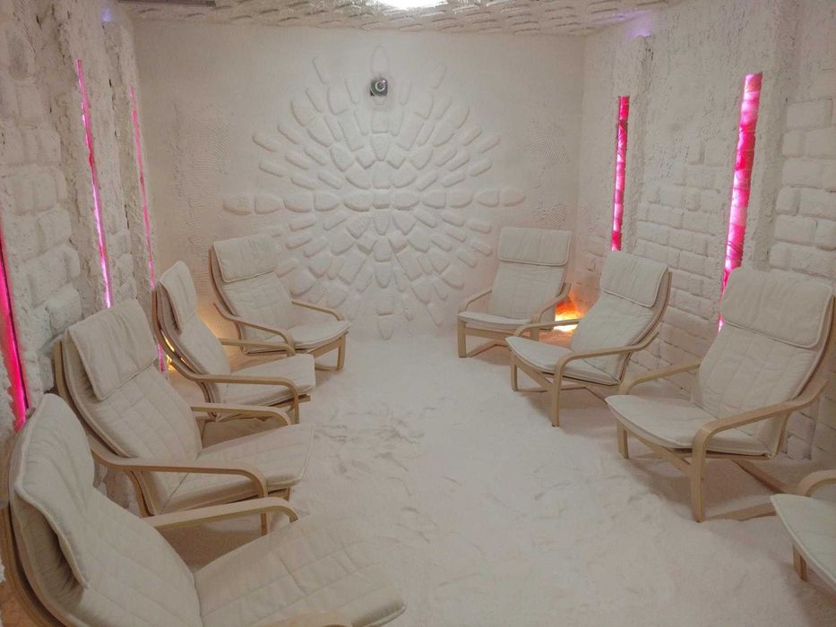 Дава се под наем  в Варна, Център -  кв.м за 765 € - Снимка #9