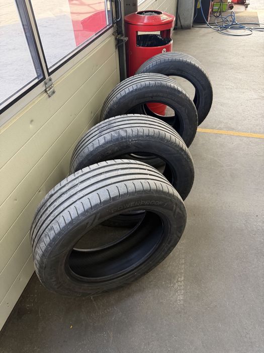 Anvelope vara  225 55 r17 vara