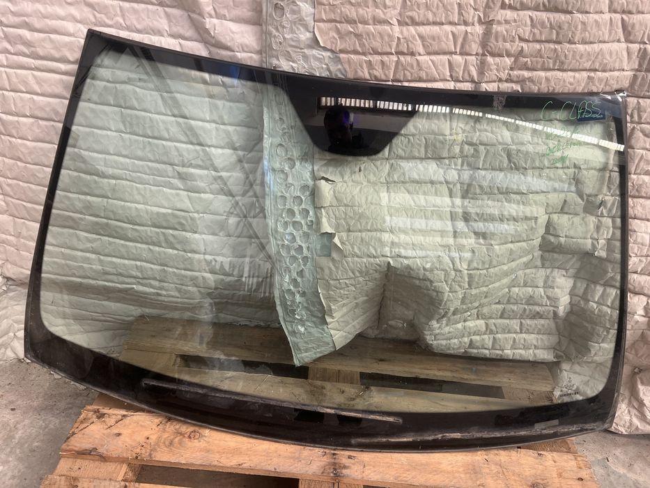 parbriz mercedes c-class w204 - motorina 2010