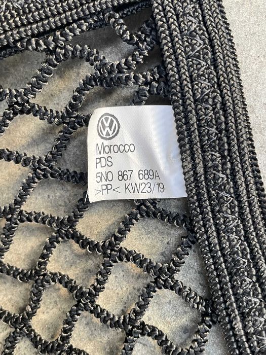 plasa bagaje Vw - Audi cod 5N0867689A