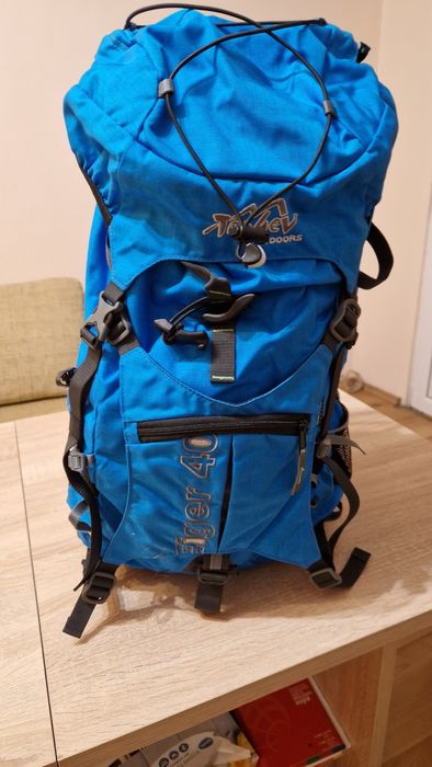 Катерачна раница Ташев Eiger40