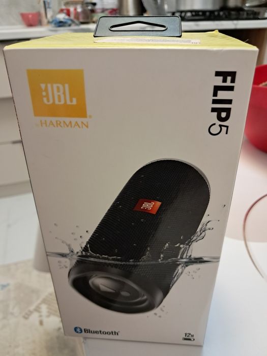 Продам музыкальный колонку