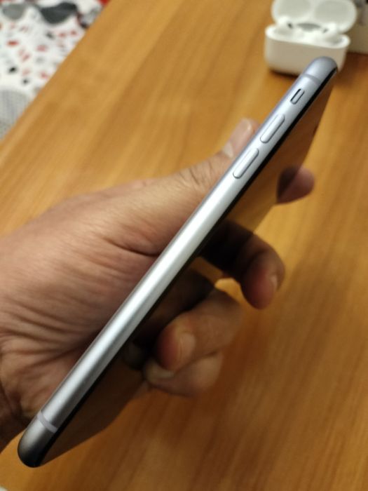 iPhone 11..+науш