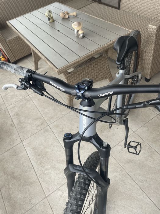 Bicicleta Cube attention 2025 custom