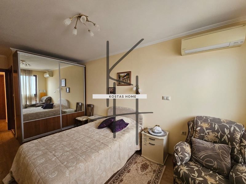 Продава се Тристаен апартамент в к.к. Златни пясъци - 119 кв.м за 1841 €/кв.м - Снимка #8