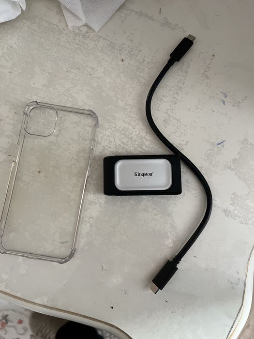 Портативный диск SSD Kingston 1Tb