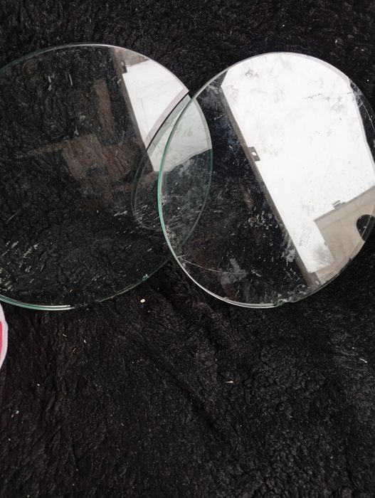 Продам круглые стекла