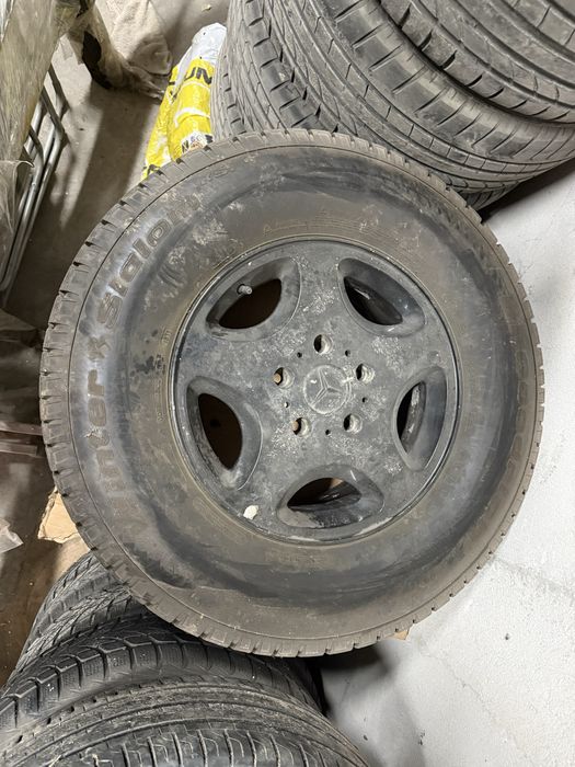 Mercedes G 4 броя 16 цола джанти с гуми