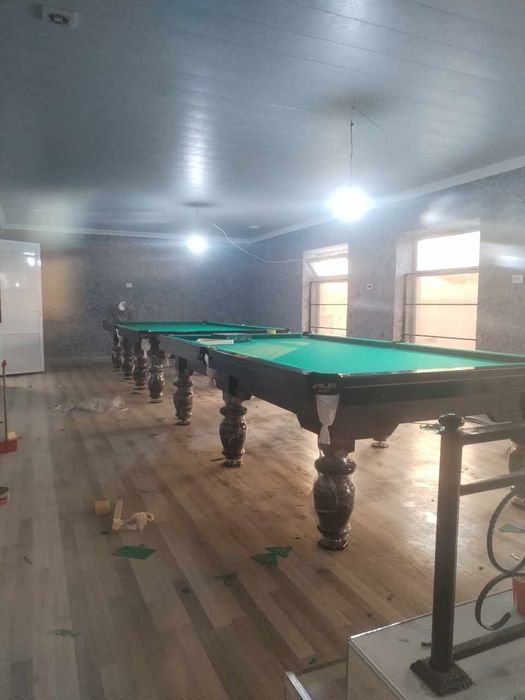 Billiard stollar