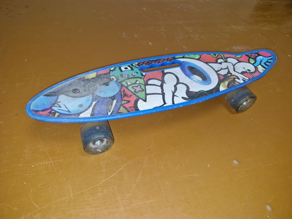 Продам скейтборд