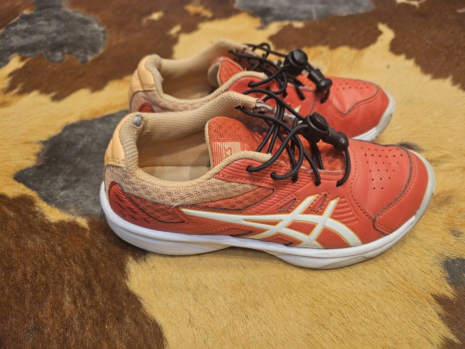 Кроссовки Asics для тенниса р-р 34,5
