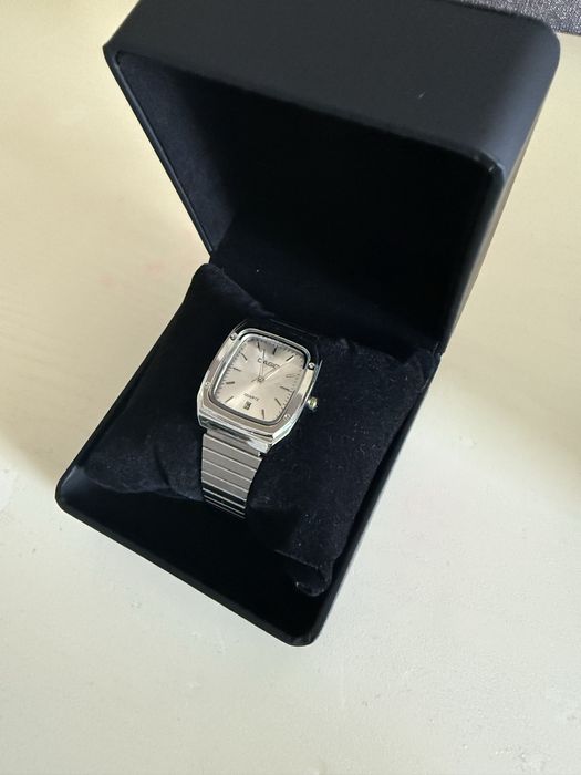 Часы Casio кварцевые сталь