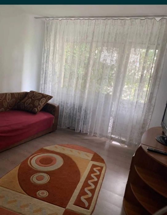 Caut colega de apartament