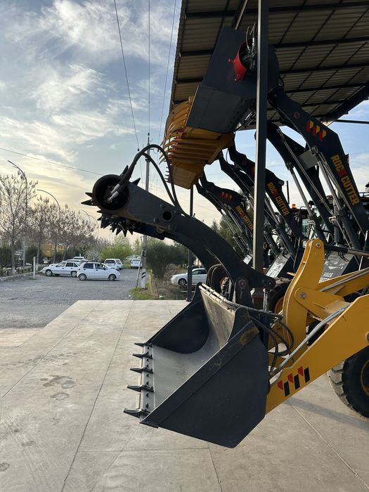 Погрузчик дизельный для фермы