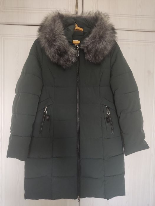 Продам пуховик,пальто и куртку.