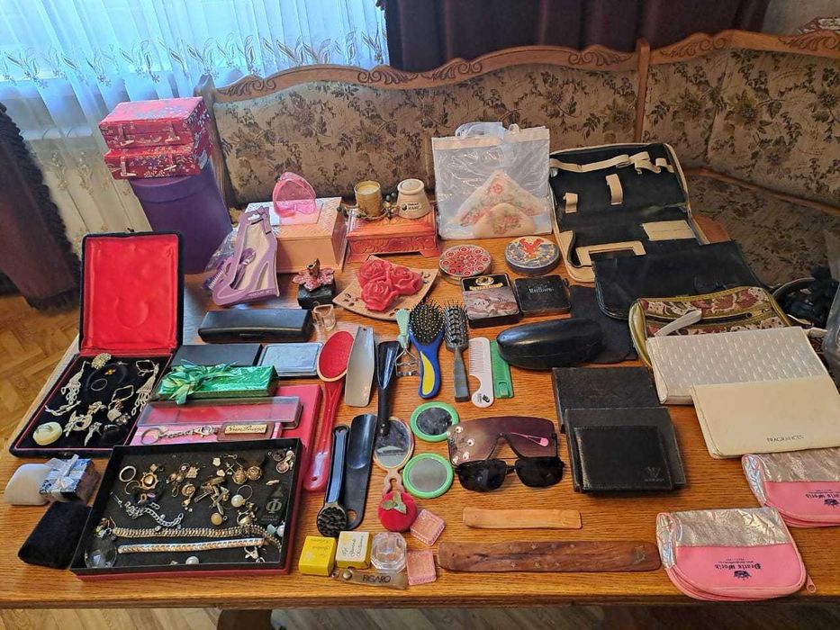 Различные сувениры