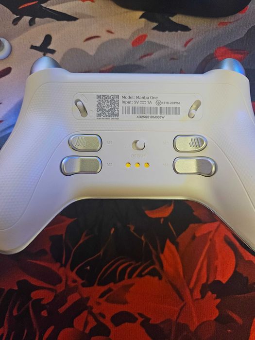 Controller Manba One V2 (Mamba 2) complet nou, sigilat.