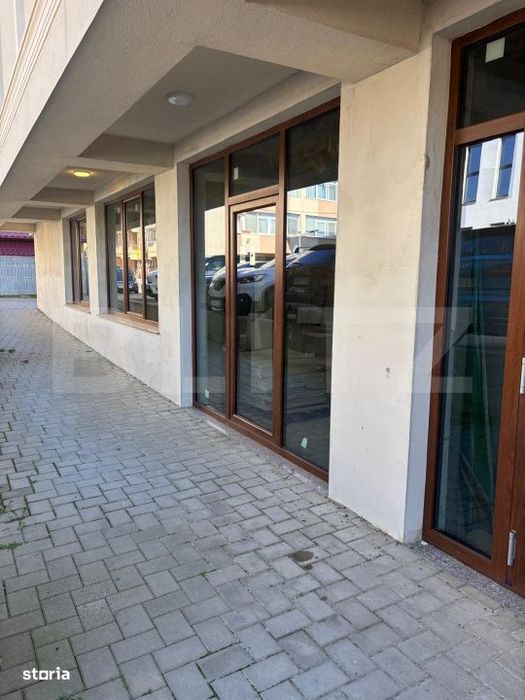 Spatiu comercial de inchiriat, 500 mp – Ipotesti, zona Hereditas