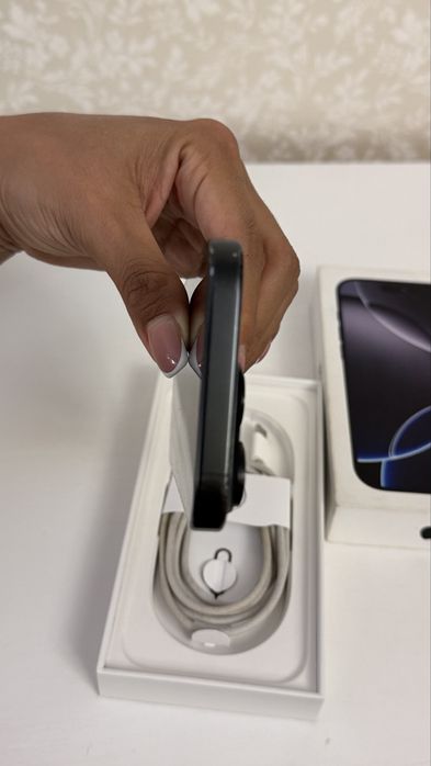Iphone 16 pro 512 Gb, sim+esim