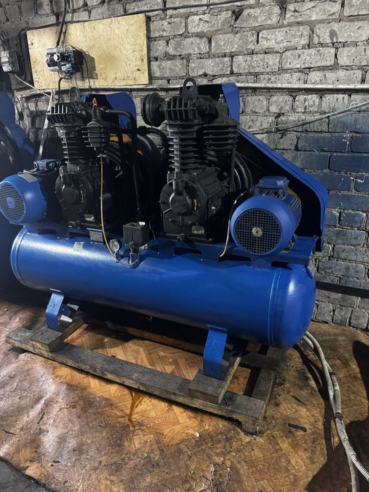 Продам воздушный компрессор