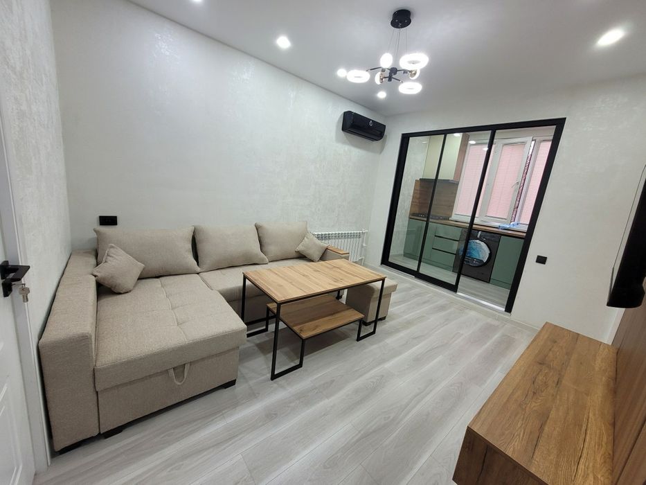 Чиланзар 3 квартал   2 ком  Евро