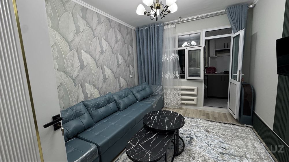 Продаю СВОЮ квартиру Яшнабадский р-н 1 ком молосемейка 3этаж 4 этажном