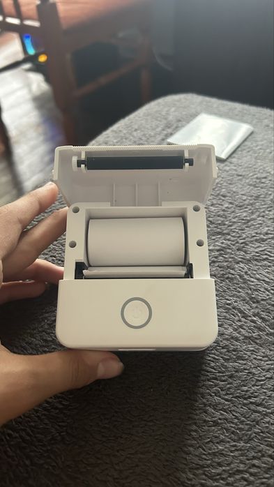 Малък принтер без нужда от мастило