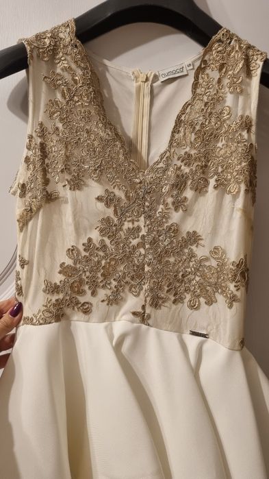 Рокля Numoco, сако Zara, рокля Junona