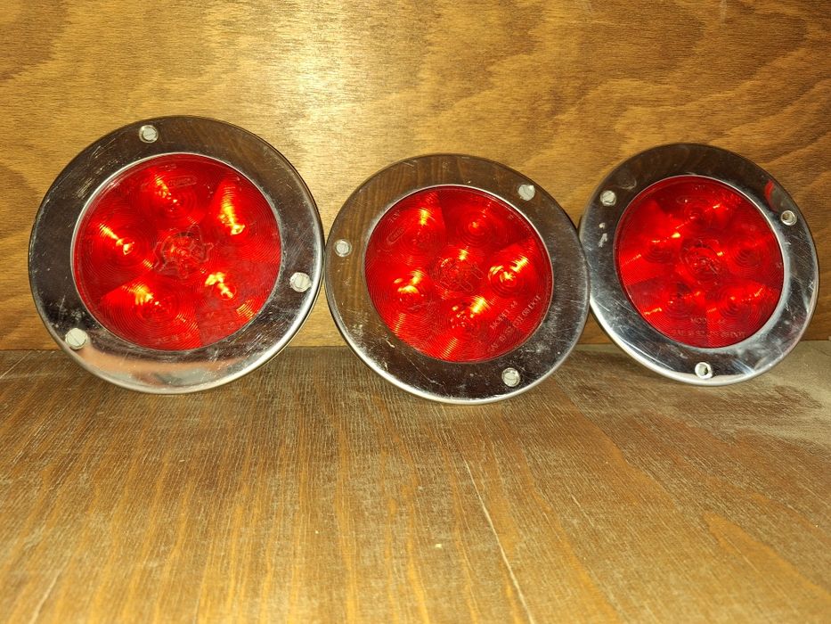 Set trei stopuri cu 6 leduri