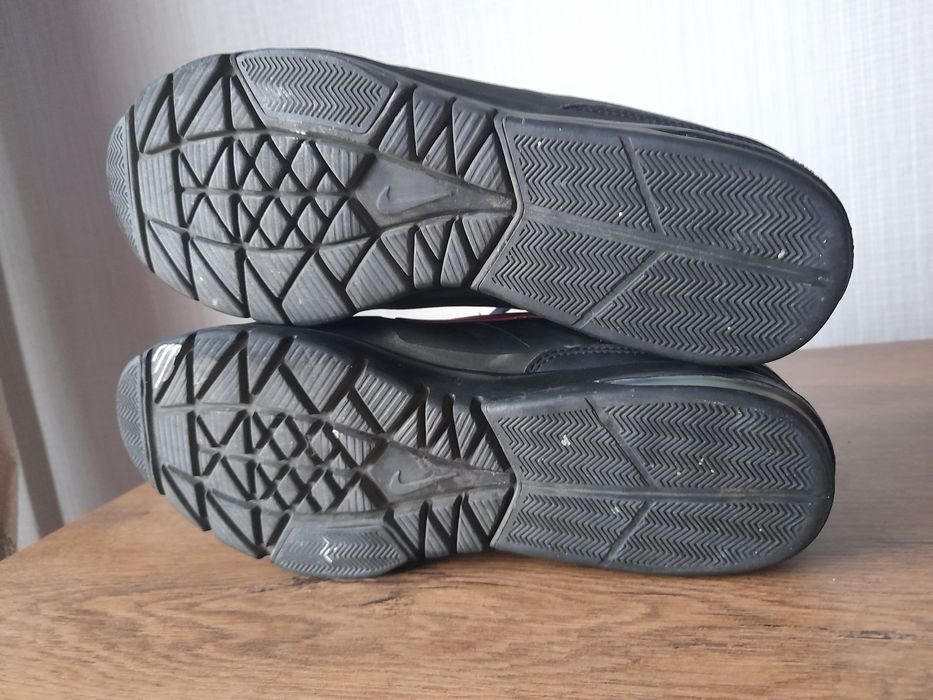 Nike Air max S2S маратонки 40 номер.