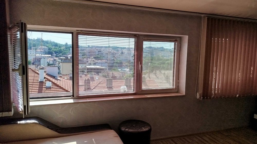 Продава се Ателие в Плевен, Широк център - 52 кв.м за 1097 €/кв.м - Снимка #19