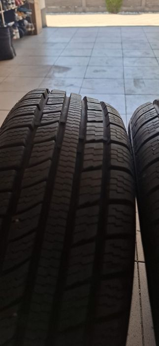 Set anvelope 155/60/15
